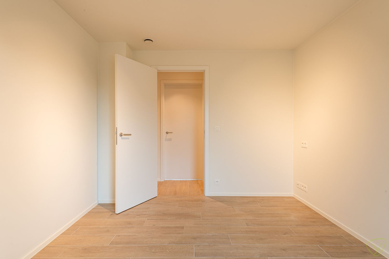 Prachtige nieuwbouwwoningen in een rustige verkaveling nabij het sportpark van Eeklo! foto 18
