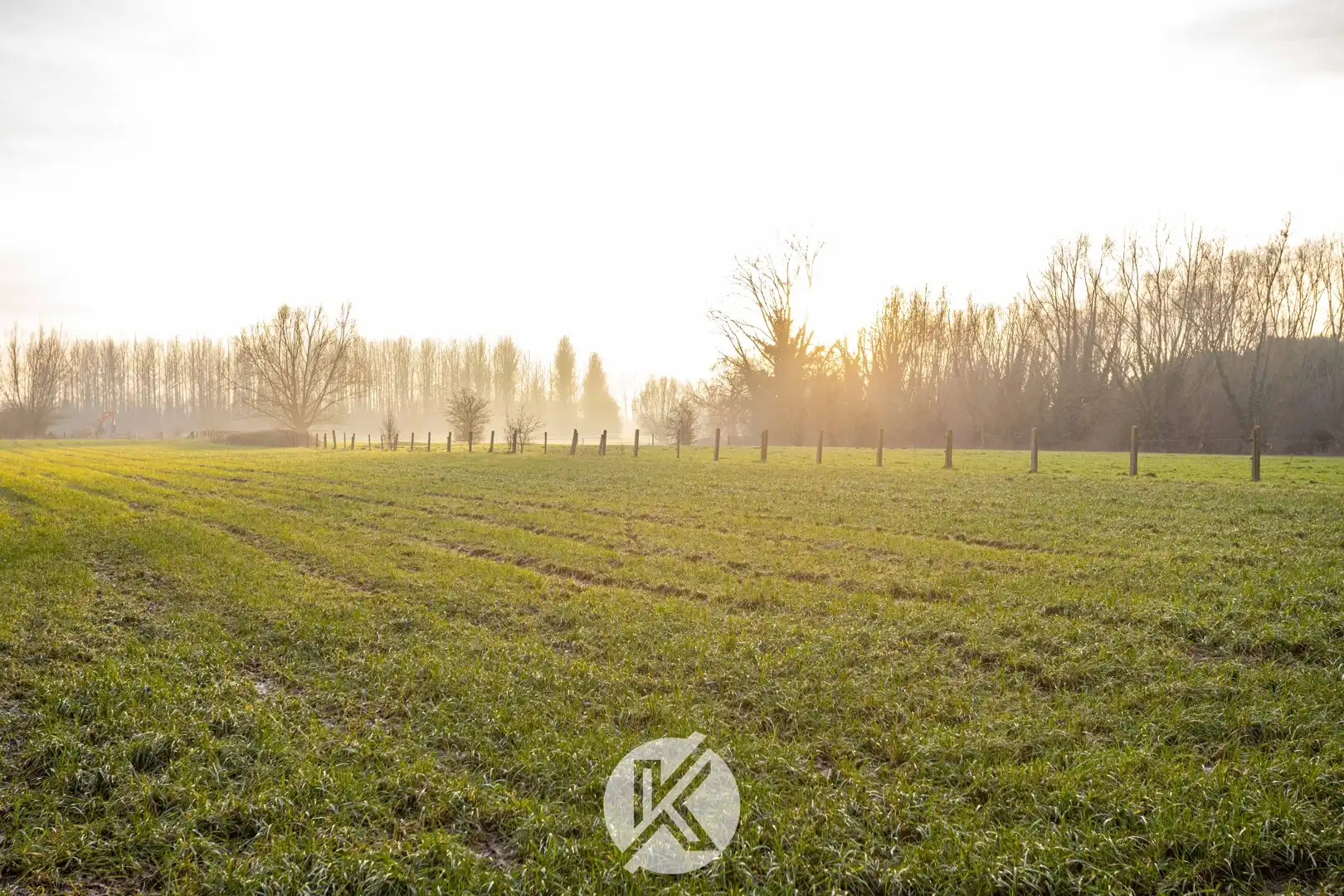 Vierkantshoeve op landelijke locatie foto 18