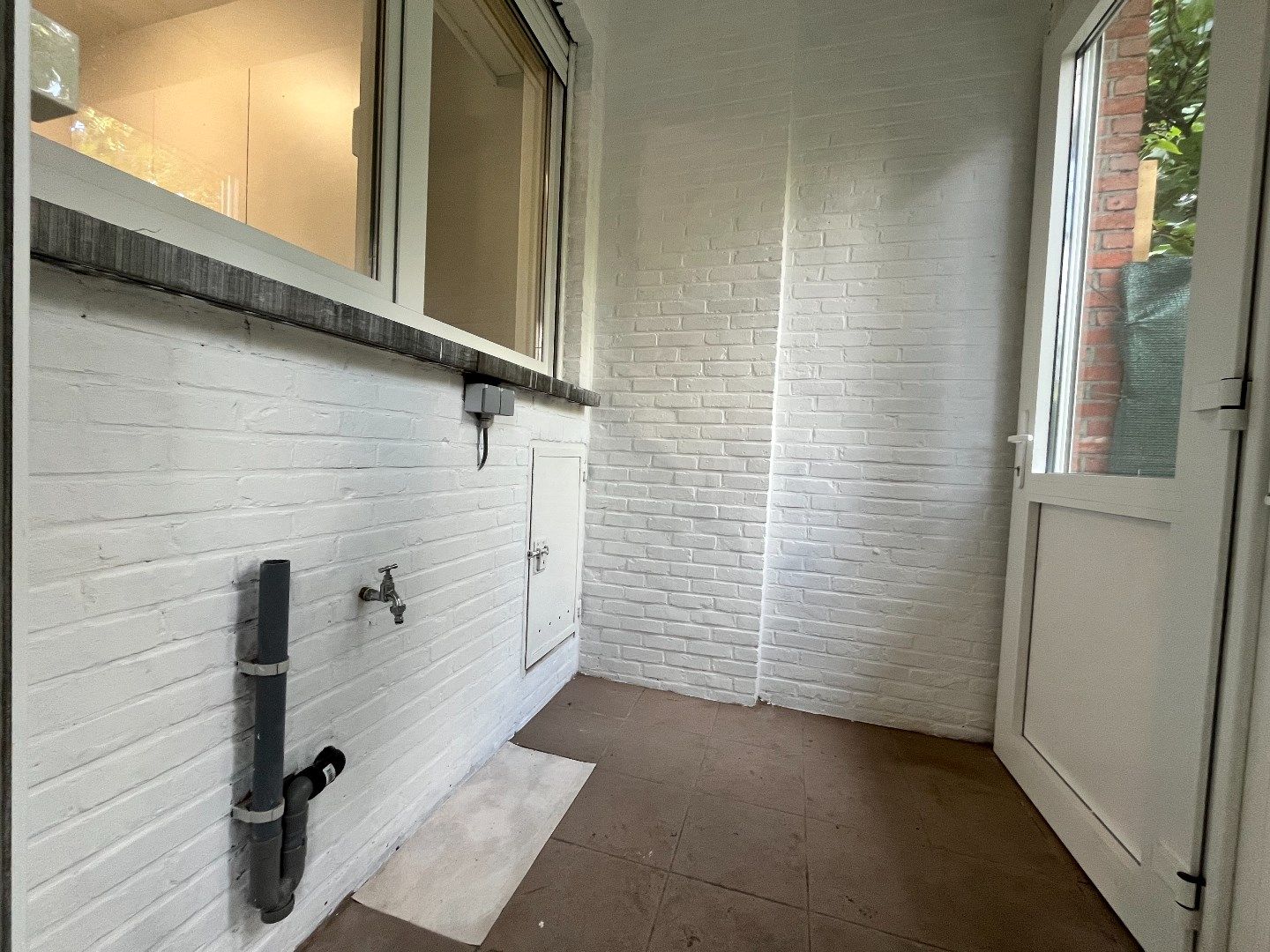 Comfortabel 2 slpk-appartement met tuin foto 11