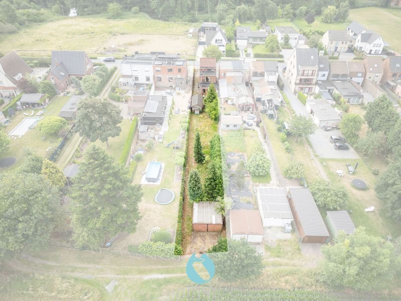 Ontdek deze woning gelegen op een royaal perceel van 646 m² foto 2
