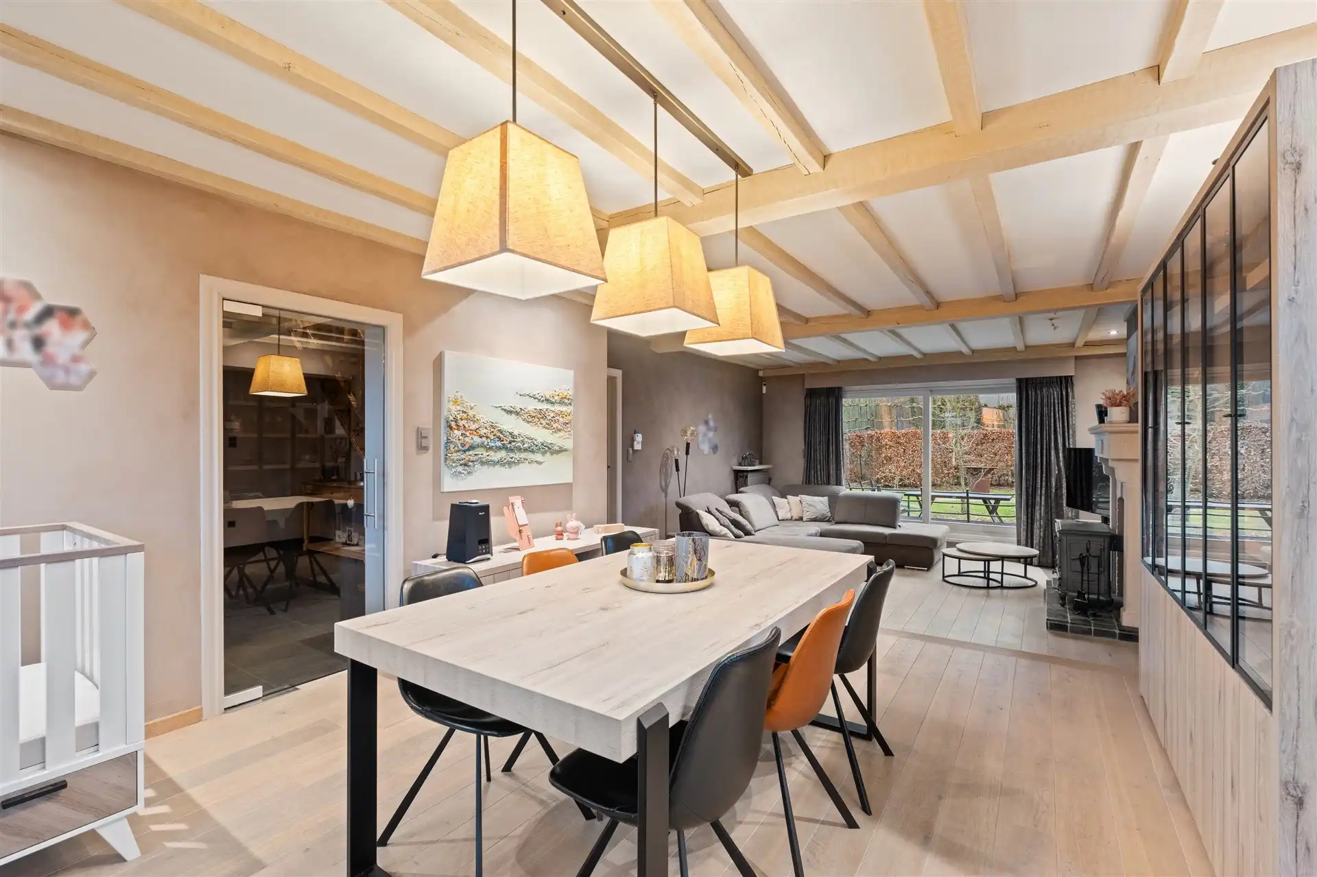 Ruime, stijlvolle gezinswoning met tuin in Kalken / Laarne foto 5