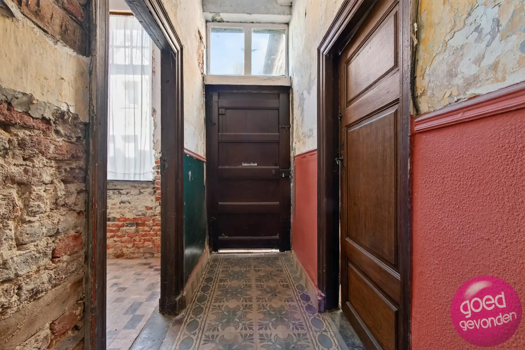 AUTHENTIEKE WONING BEGIJNHOF + 3 tot 4 SLK + TUIN + RUSTIG foto 3