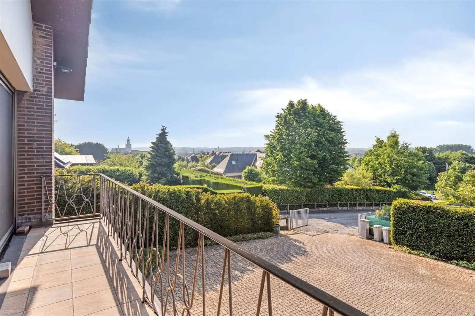 Gerenoveerde villa (450m²) met 4 à 5 slaapkamers op 17a 05ca foto 33