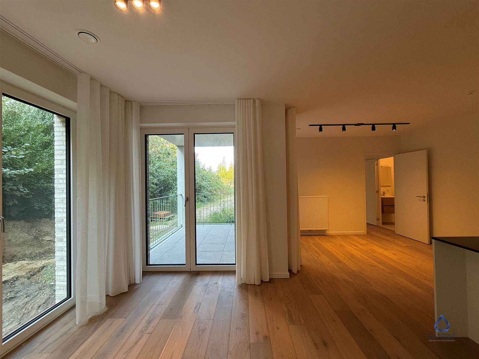 Ruim 1-Slaapkamer Appartement in hartje Brussel foto 4