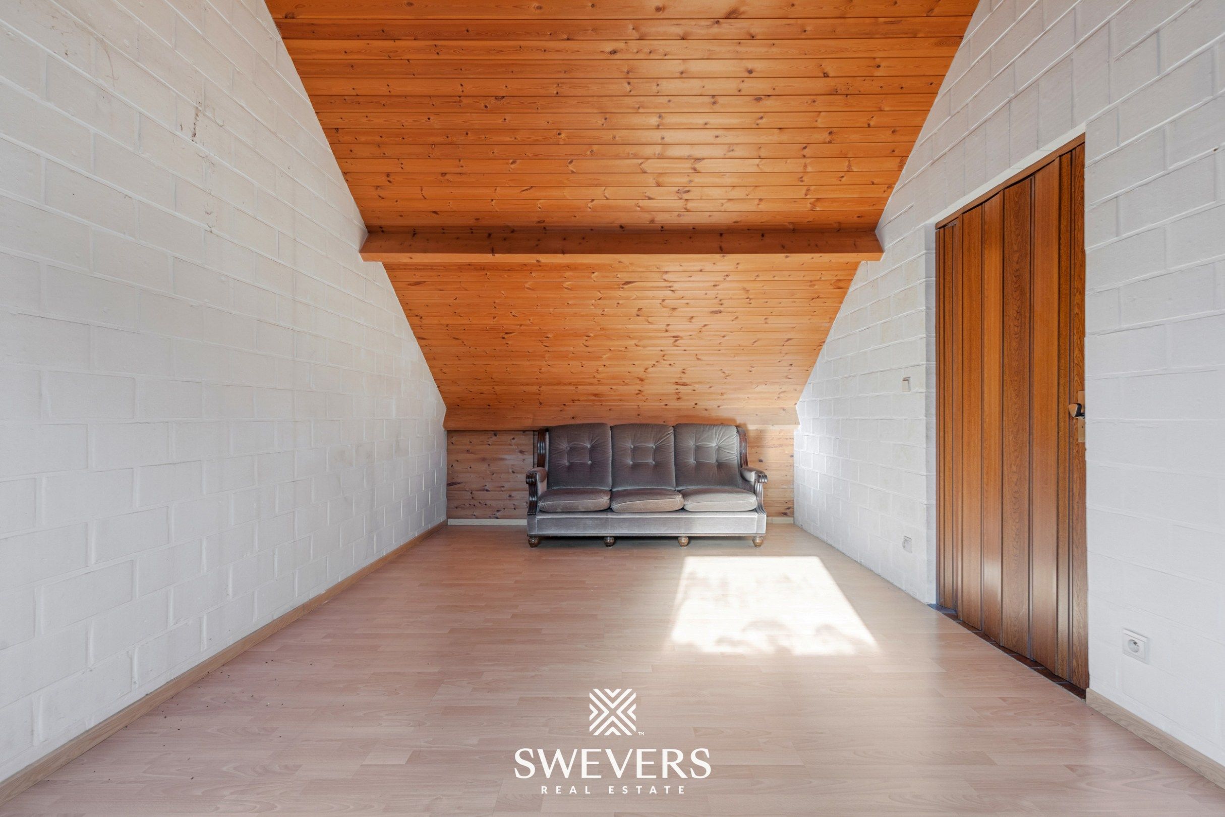 Woning met veel potentieel op 17a 46ca in de residentiële bloemenwijk te Bolderberg foto 26