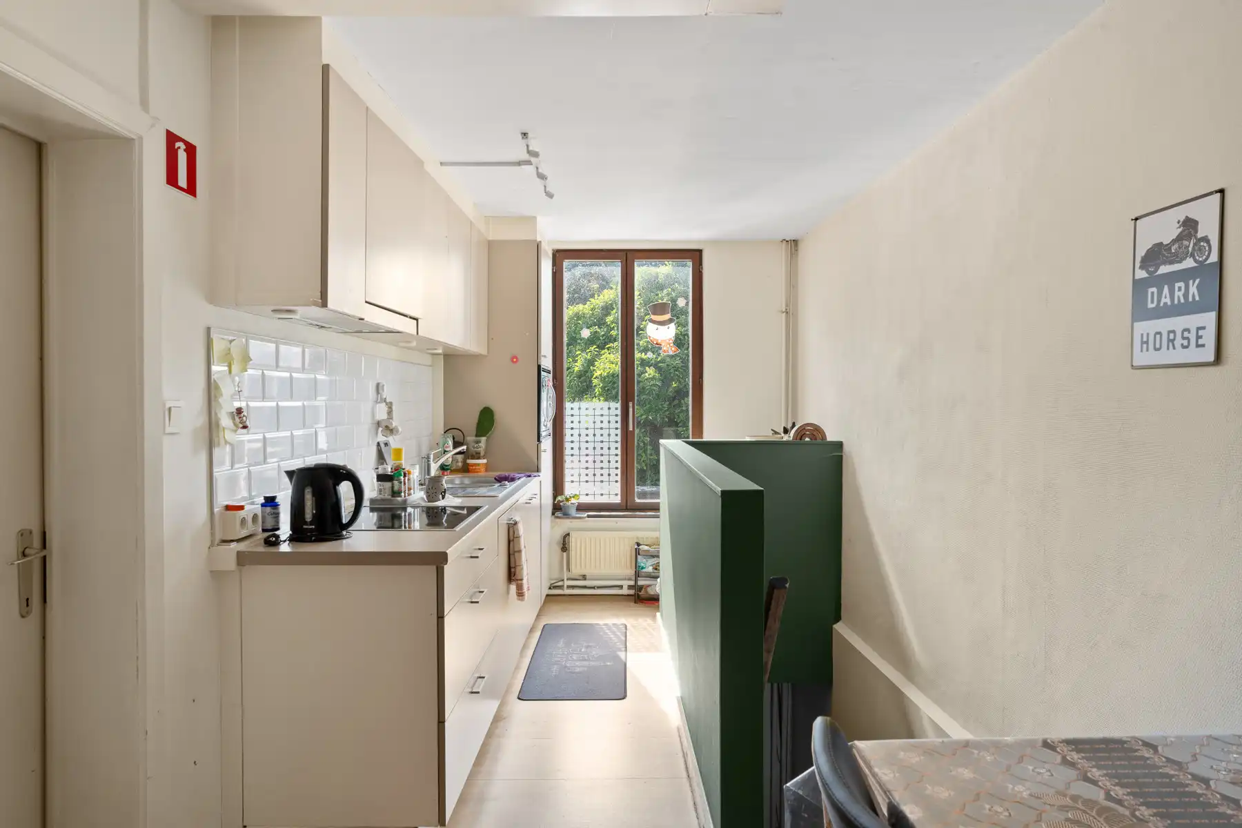 Centraal gelegen handelspand met woongelegenheid foto 13