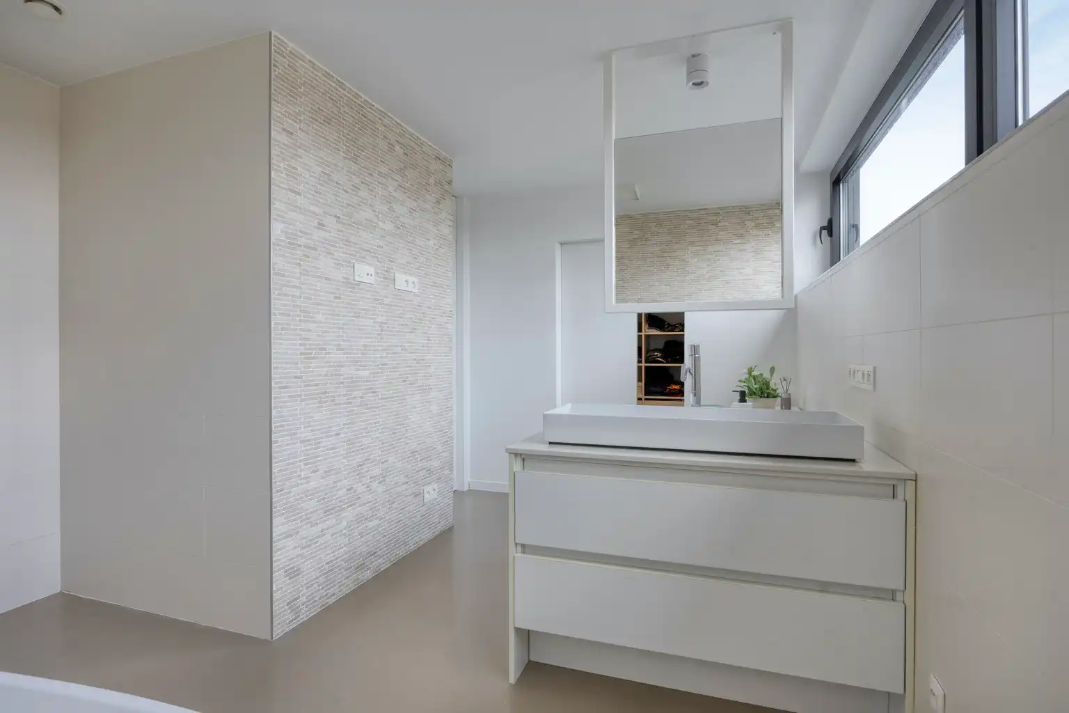 PRACHTIGE RUIME WOONST MET VERZICHT TE LUBBEEK  foto 16