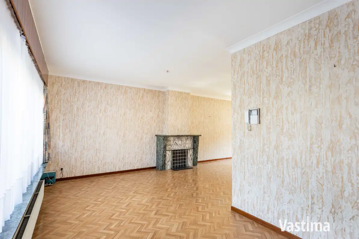Woning met 3 slaapkamers, garage en ruime tuin foto 8