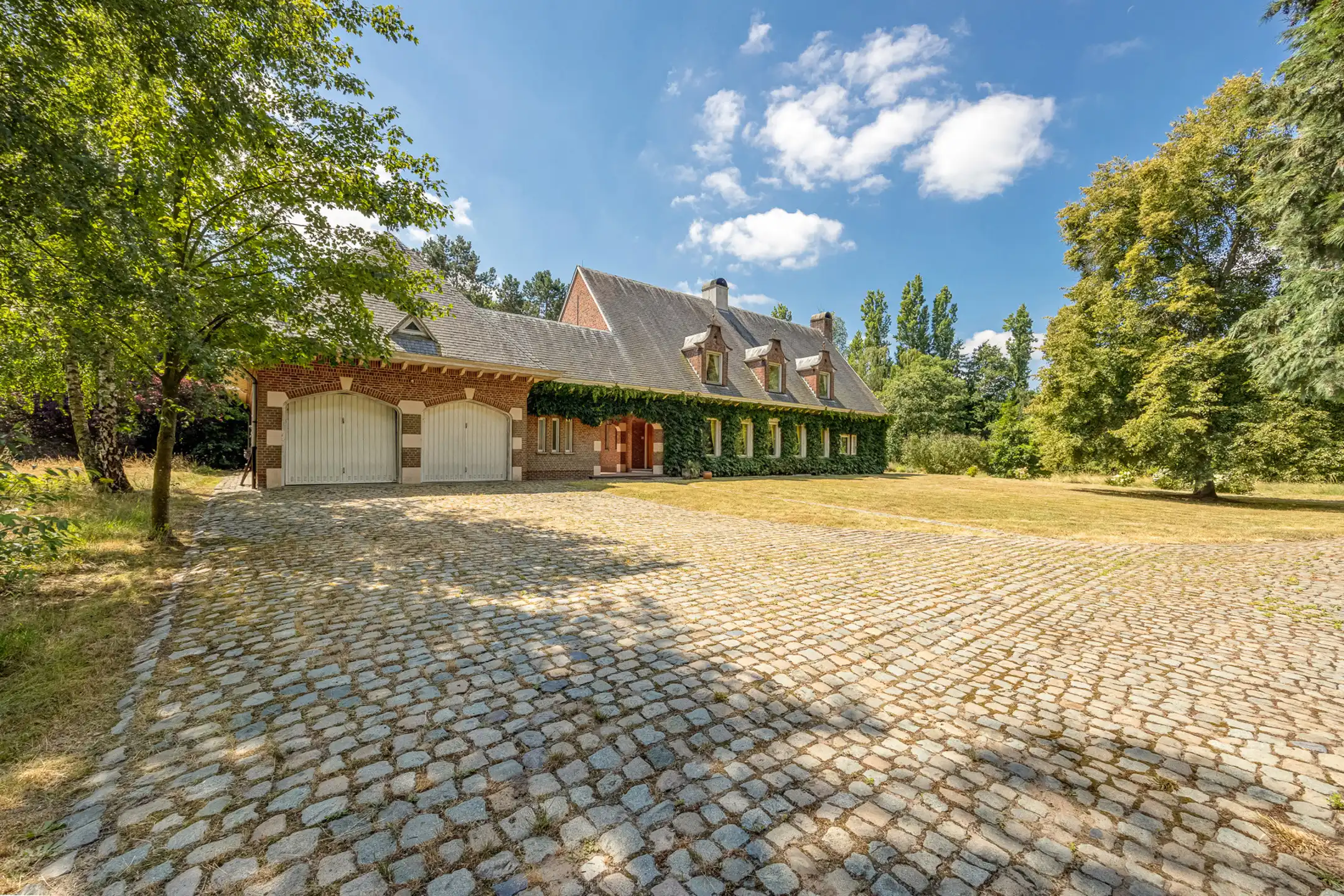 Villa te koop foto 2