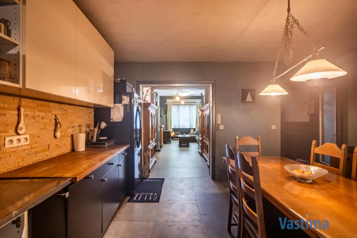 Gezinswoning met 3 slaapkamers en tuin nabij Erembodegem Dorp foto 8