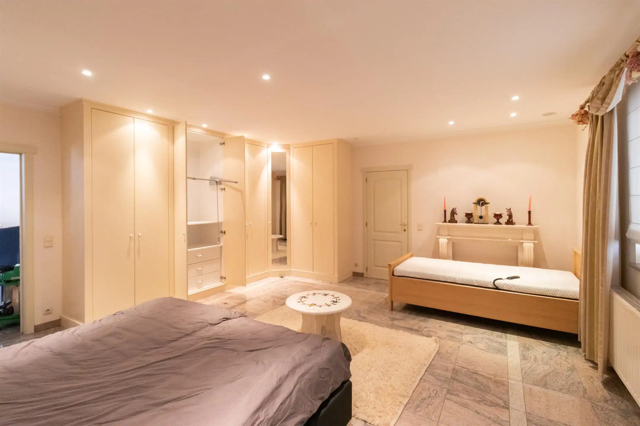 Appartement te huur foto 8