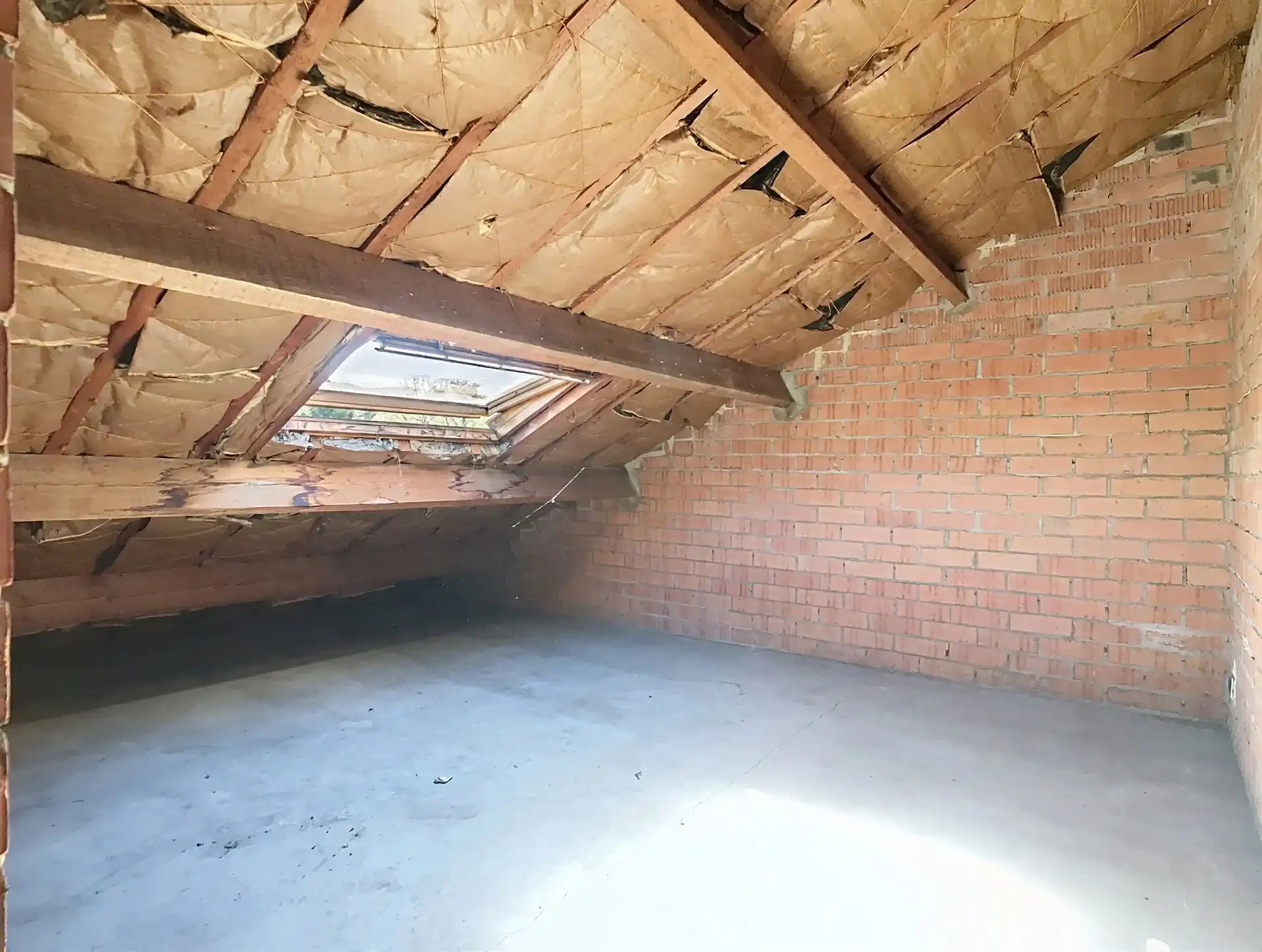 Villa met 3 slpk., bureau en groot perceel foto 23