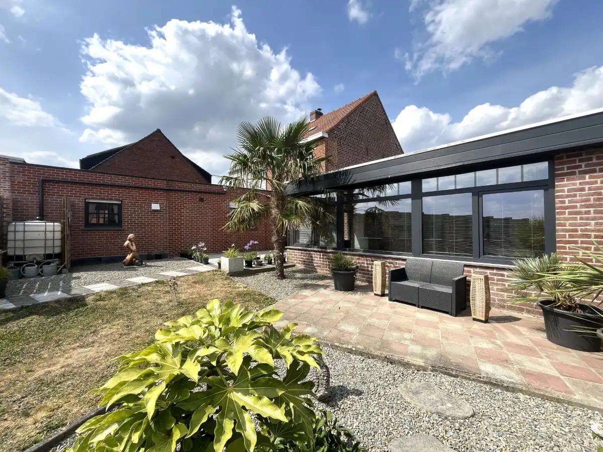 Zandvoorde – Landelijk gelegen woning met tuin en vrij uitzicht foto 17