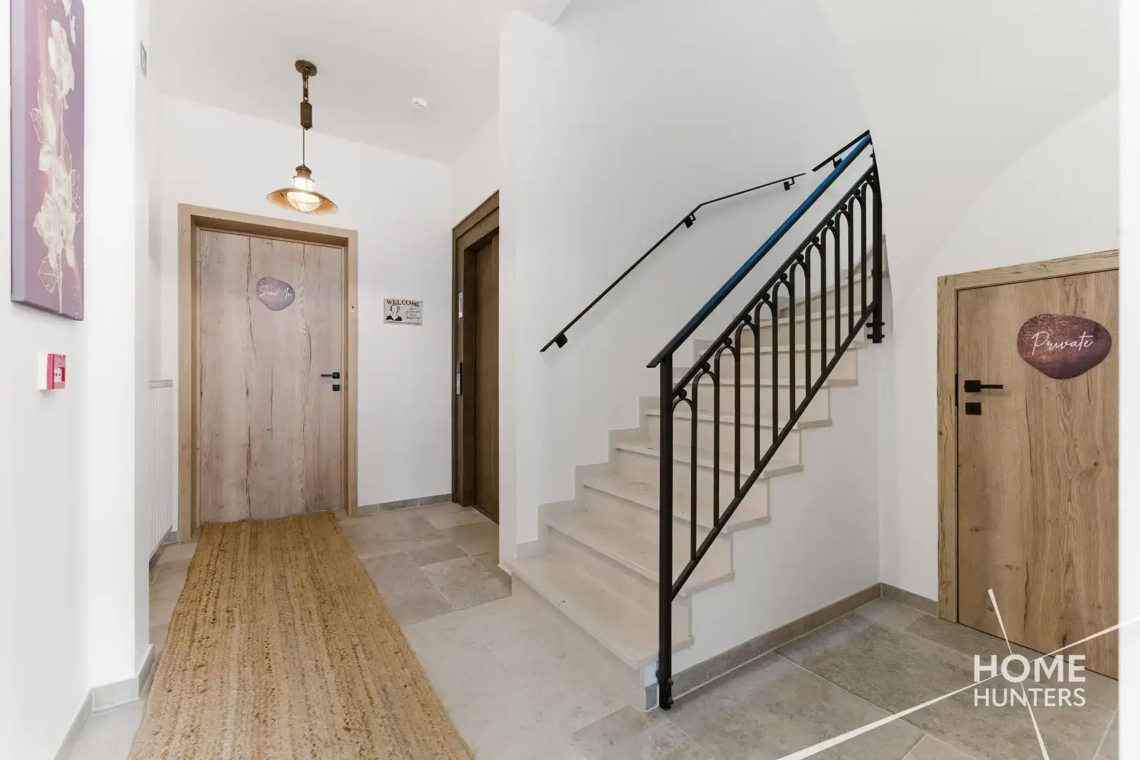 Topinvestering in vakantievastgoed – 6 volledig uitgeruste vakantie-appartementen in historisch centrum Ieper foto 7