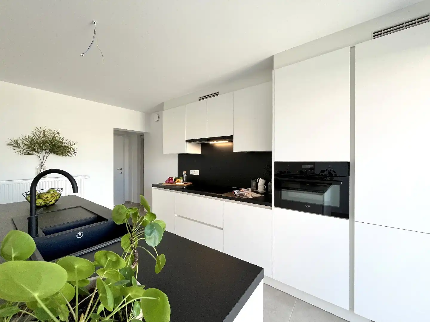 Ruime 3-slpkr woning met tuin & garage foto 6