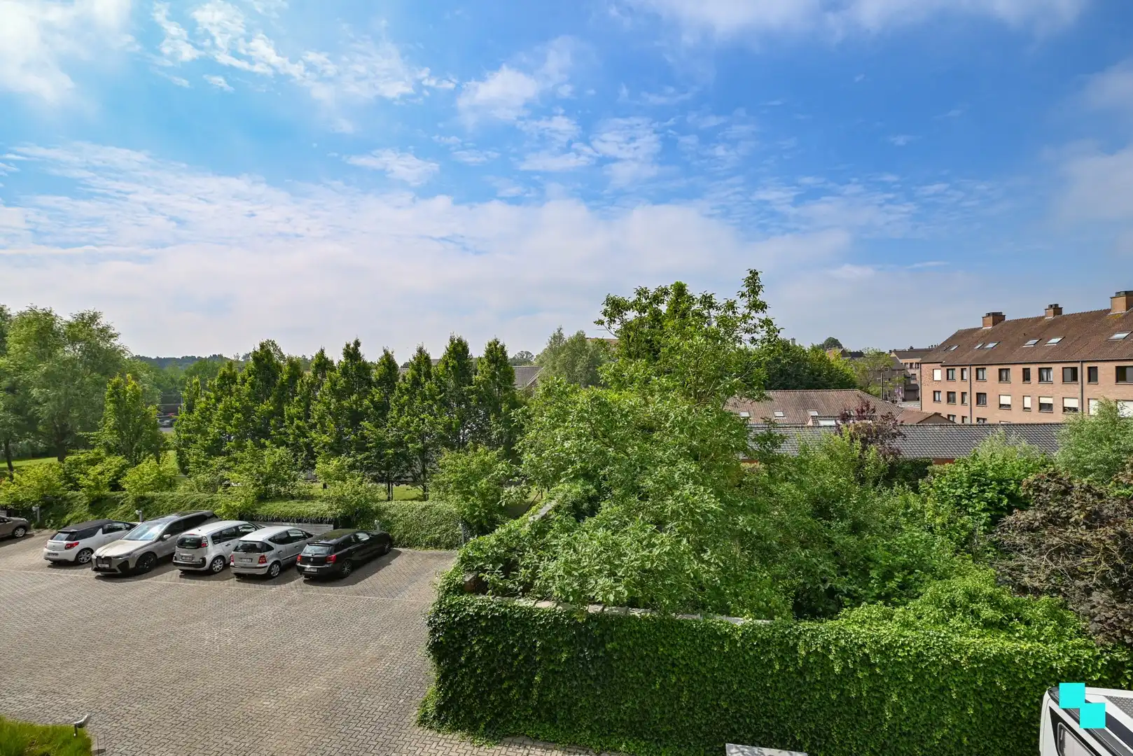 Riant 3-slaapkamerappartement met zicht op de vaart te Izegem foto 29