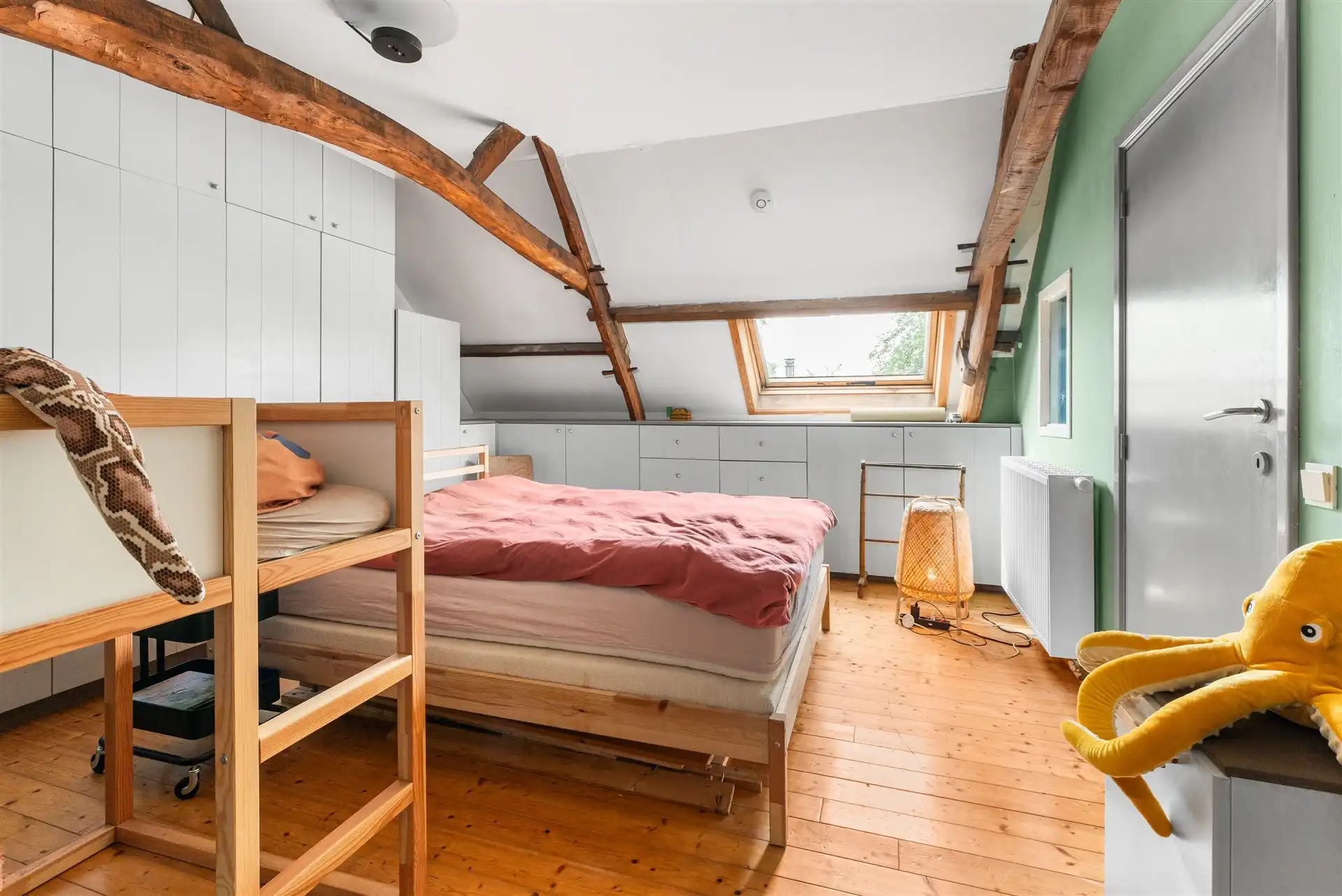 Charmante L-woning in het groene Oosterzele foto 13