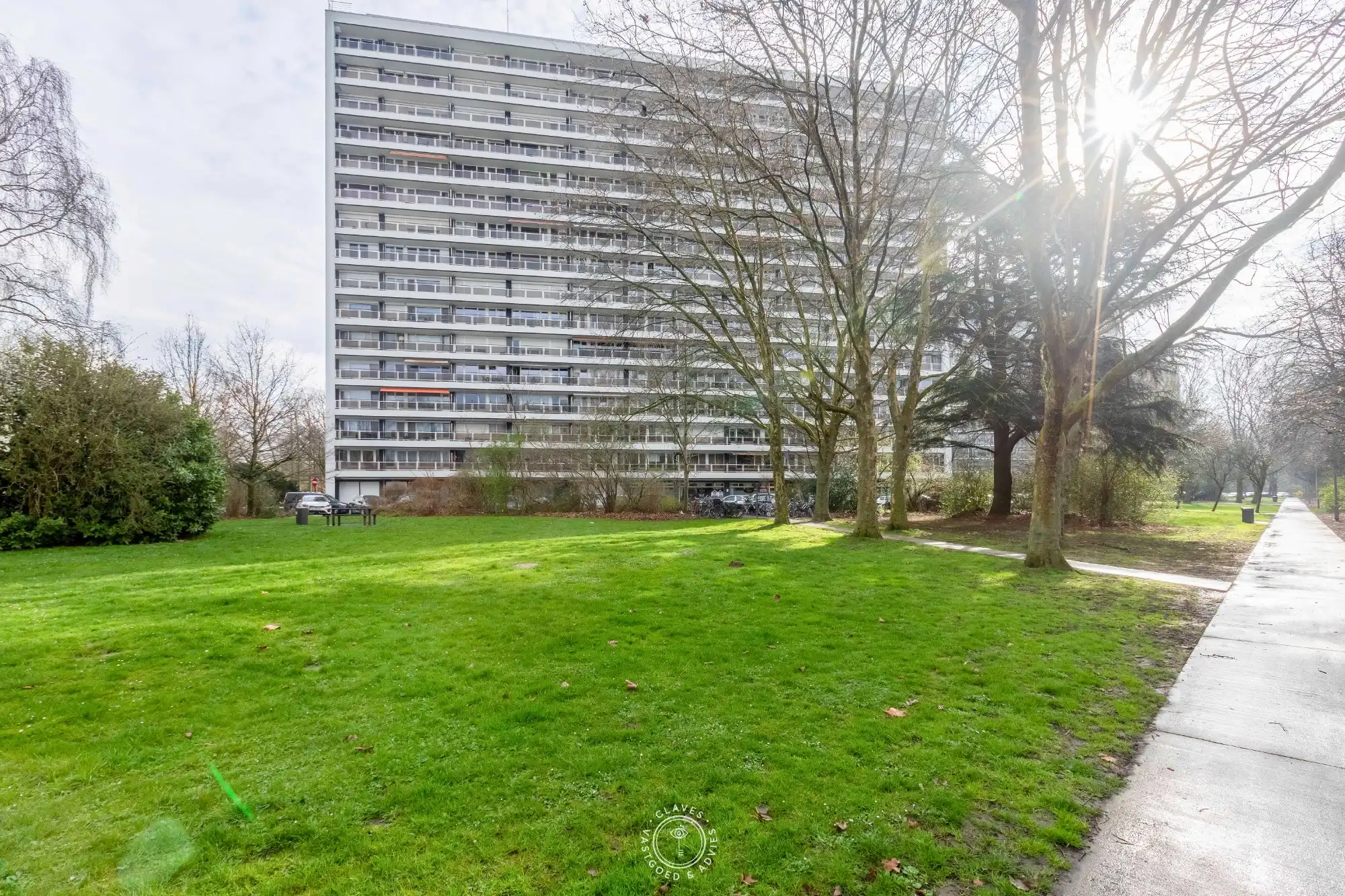 Fijn 1-slaapkamerappartement met panoramisch uitzicht in Sint-Niklaas foto 11