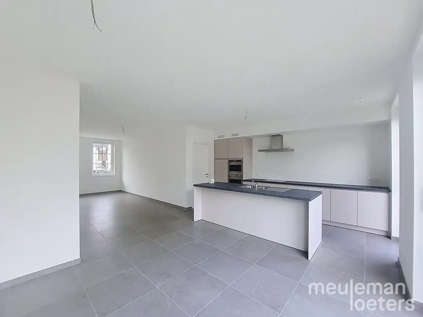 Nieuwbouwwoning met 4 slaapkamers foto 5