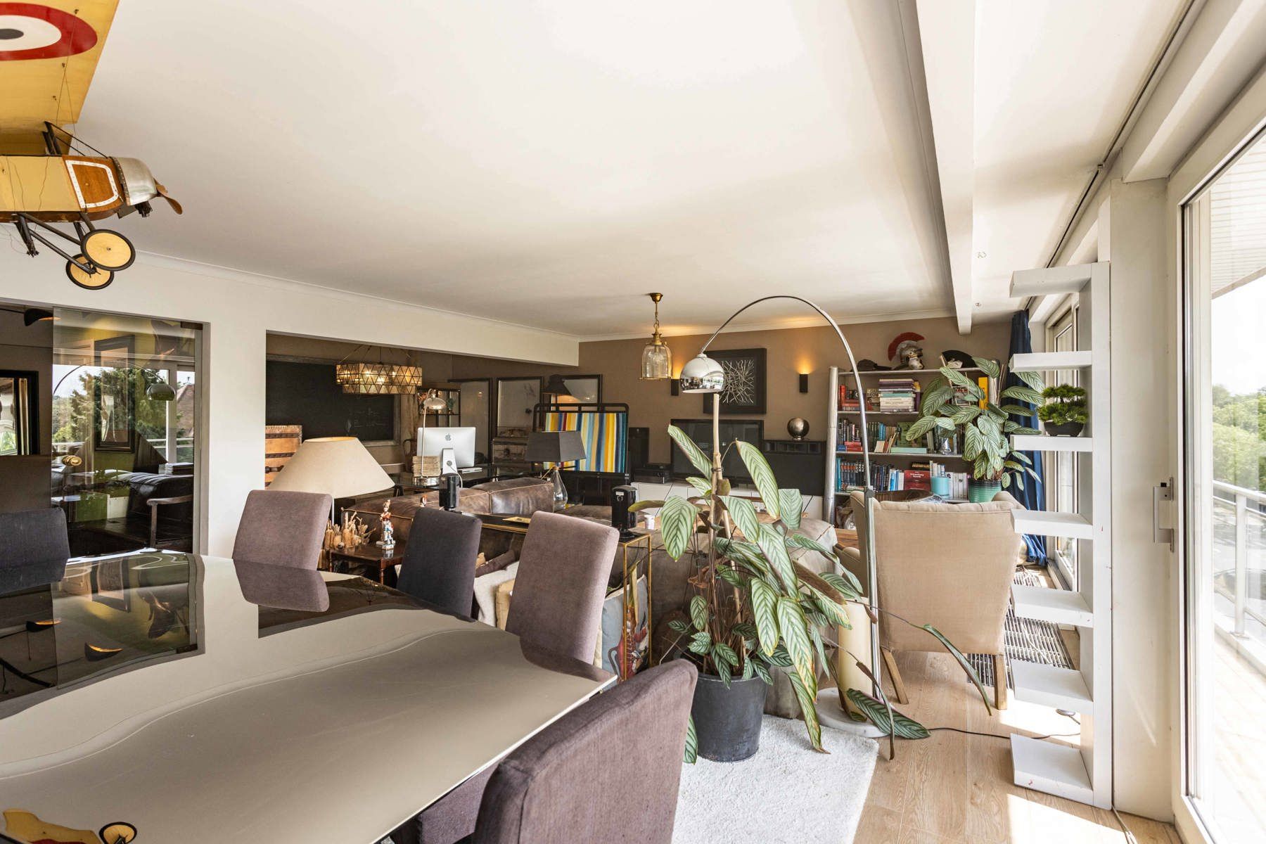 Instapklaar appartement met een prachtig zicht op het stadspark! foto 17