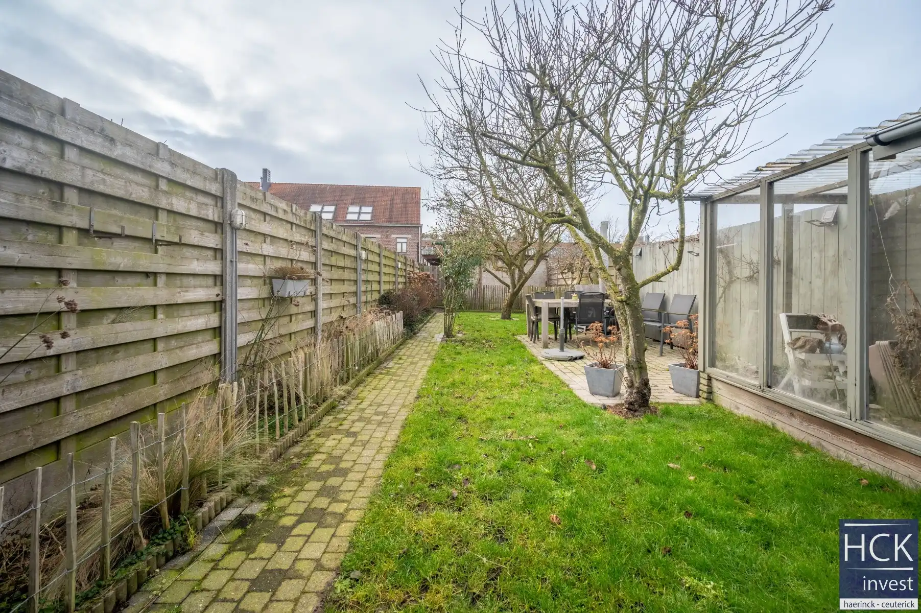 ZULTE - Mooi gelegen te renoveren rijwoning met uitweg achteraan foto 17