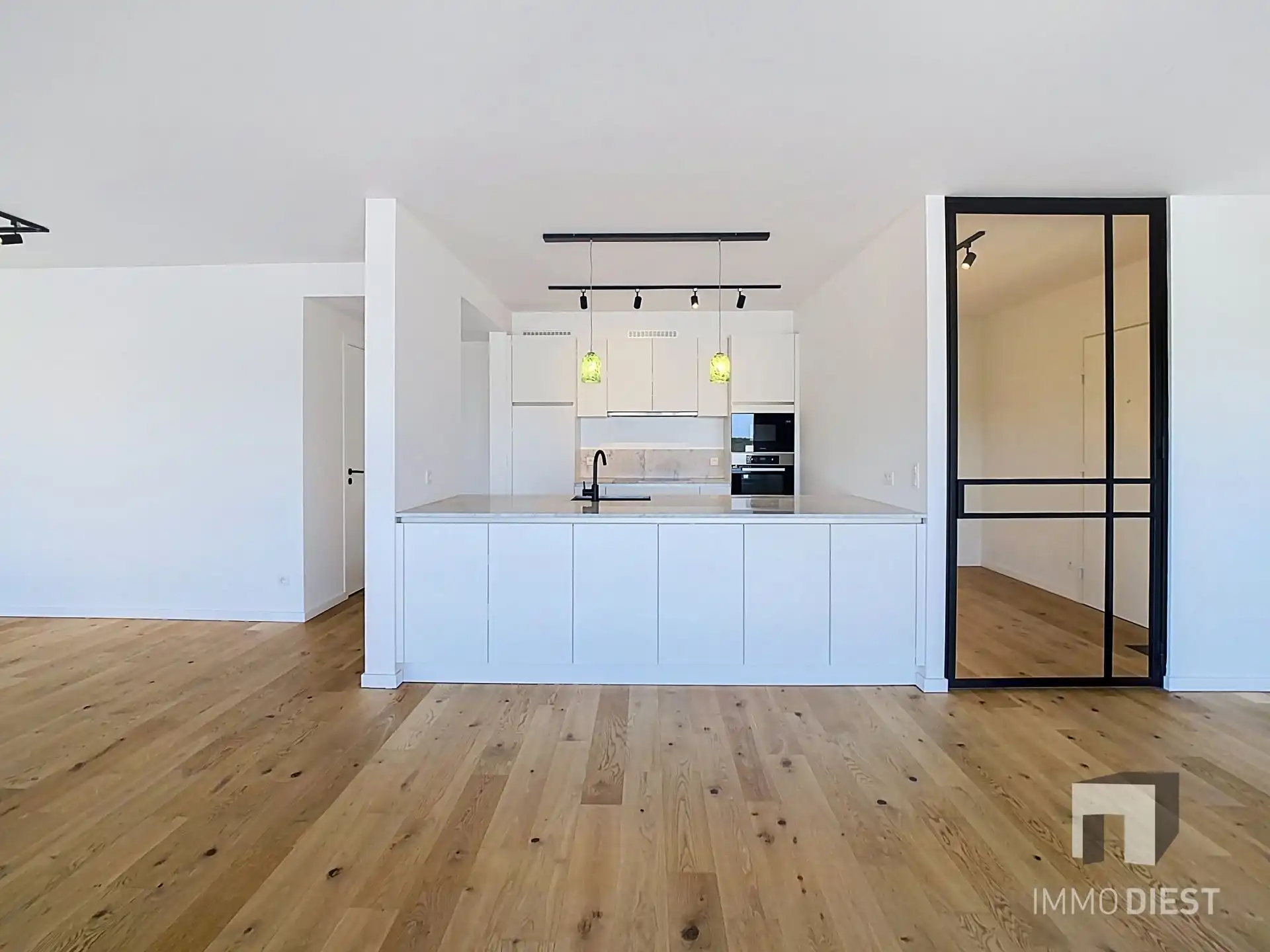 Appartement foto {{pictureIndex}}