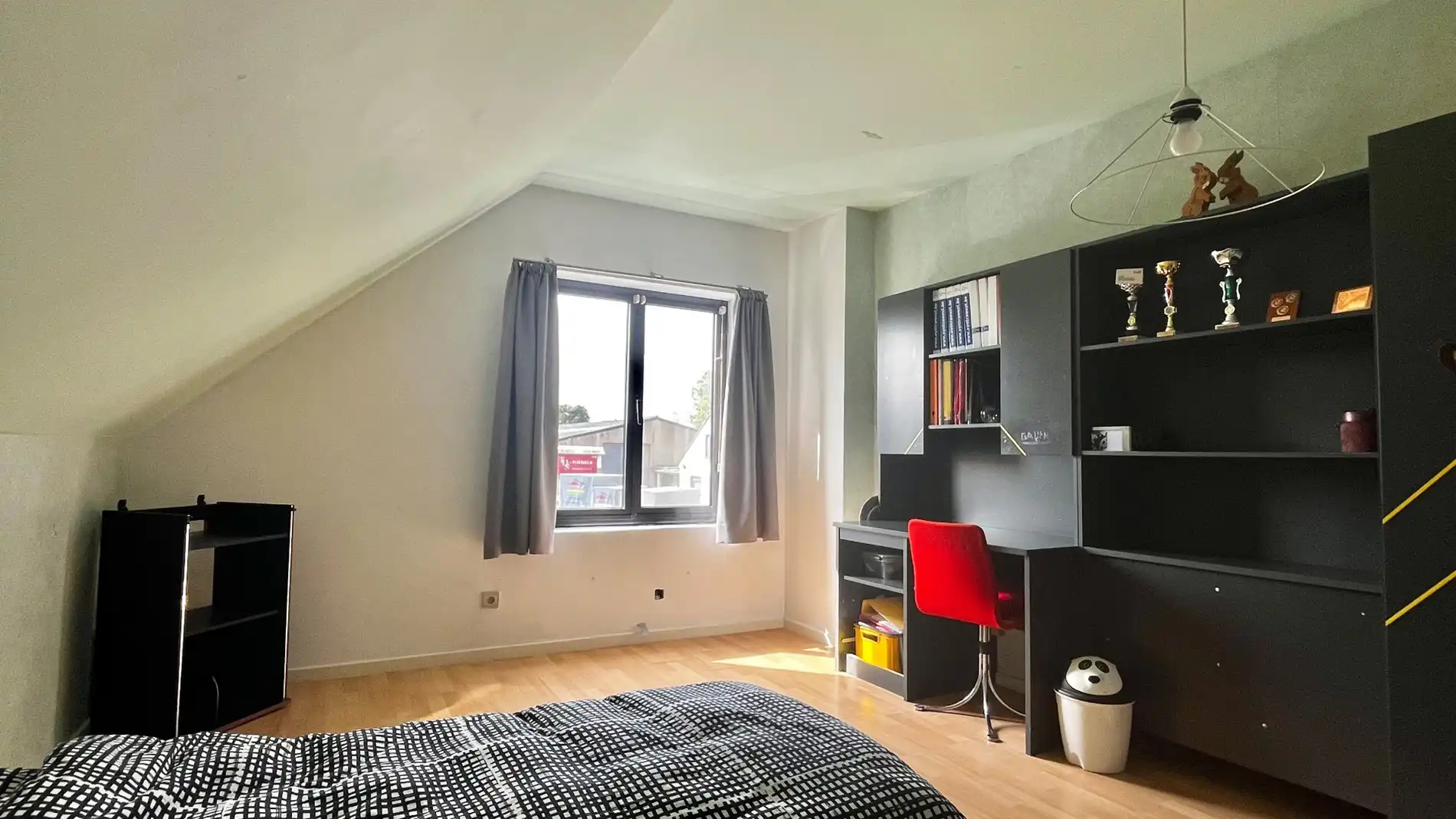 Woning met 4 slaapkamers en praktijkkamers te koop in Ingelmunster foto 26