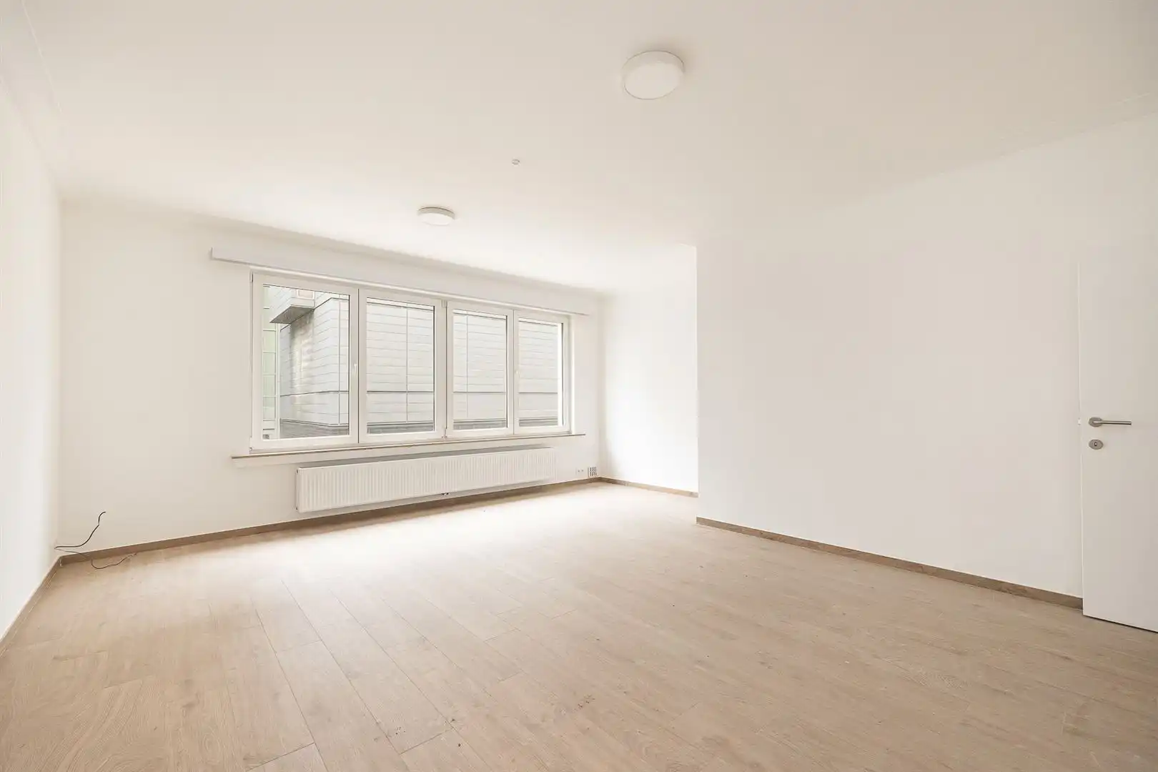 Gerenoveerd appartement aan Zuidpark foto {{pictureIndex}}