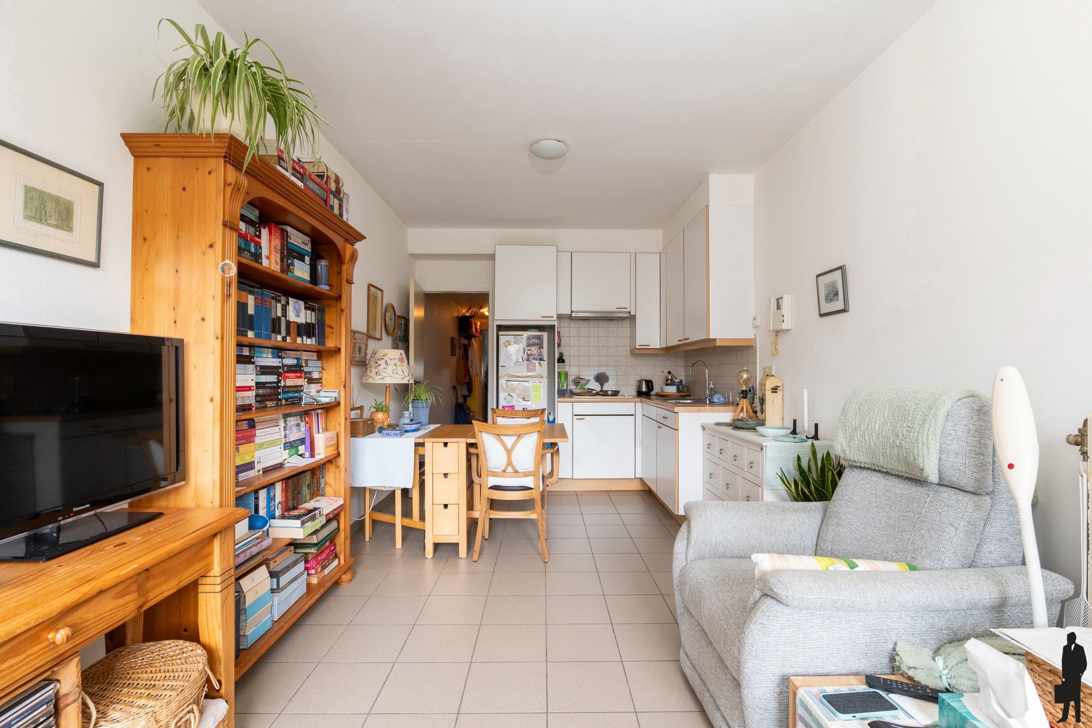 Gelijkvloerse studio met terras en berging centrum Turnhout foto 2