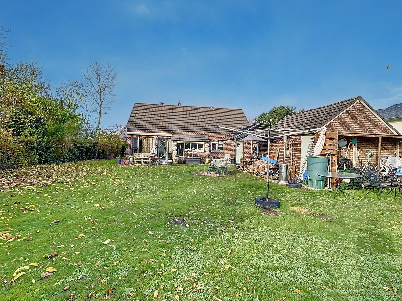 Gezellige woning, 2 slpks, terras, tuin, garage, 7a 74ca foto 5