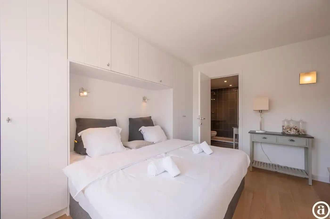 Ruim & instapklaar appartement met 3 slaapkamers [Zoutelaan] foto 12