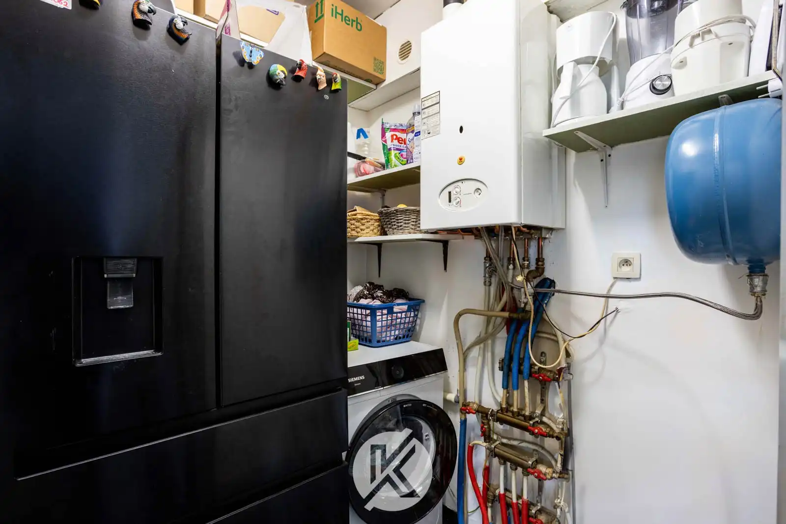 Lichtrijk appartement met ruim terras en staanplaats foto 11