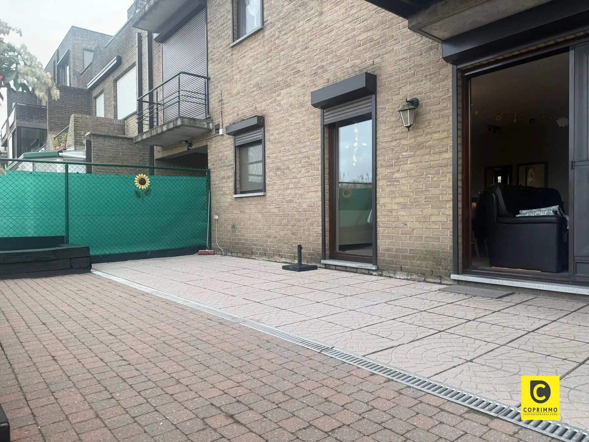 Gelijkvloers app. 3 slk, tuin en P foto 4