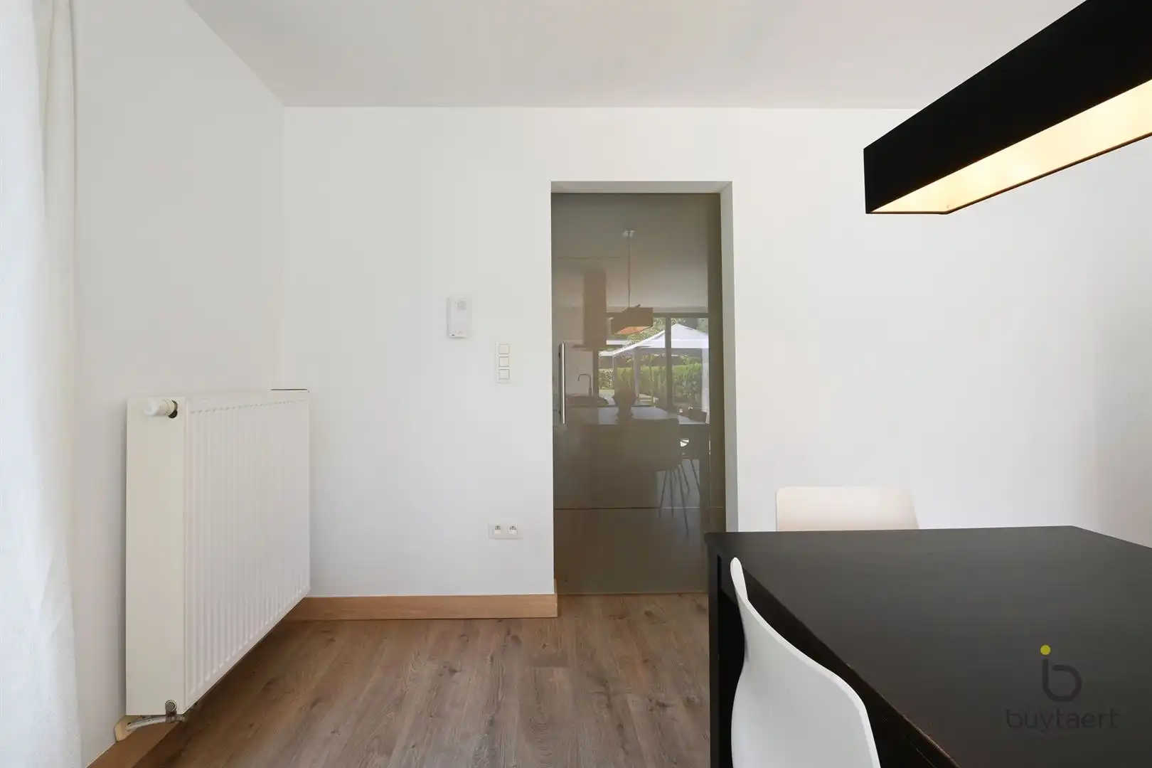 Gelijkvloerse woning met tuin te Schilde. foto 17