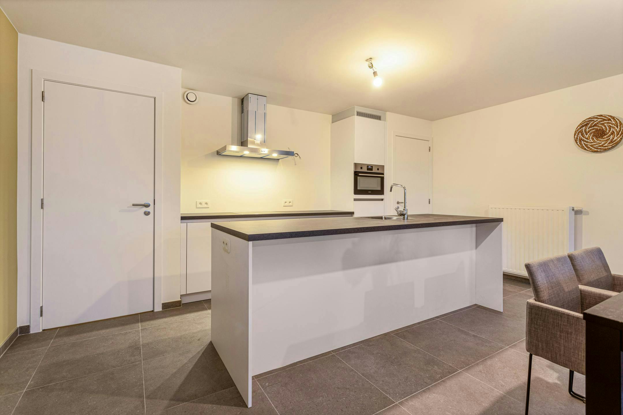 Modern appartement met prachtig terras te koop in Rumbeke foto 5