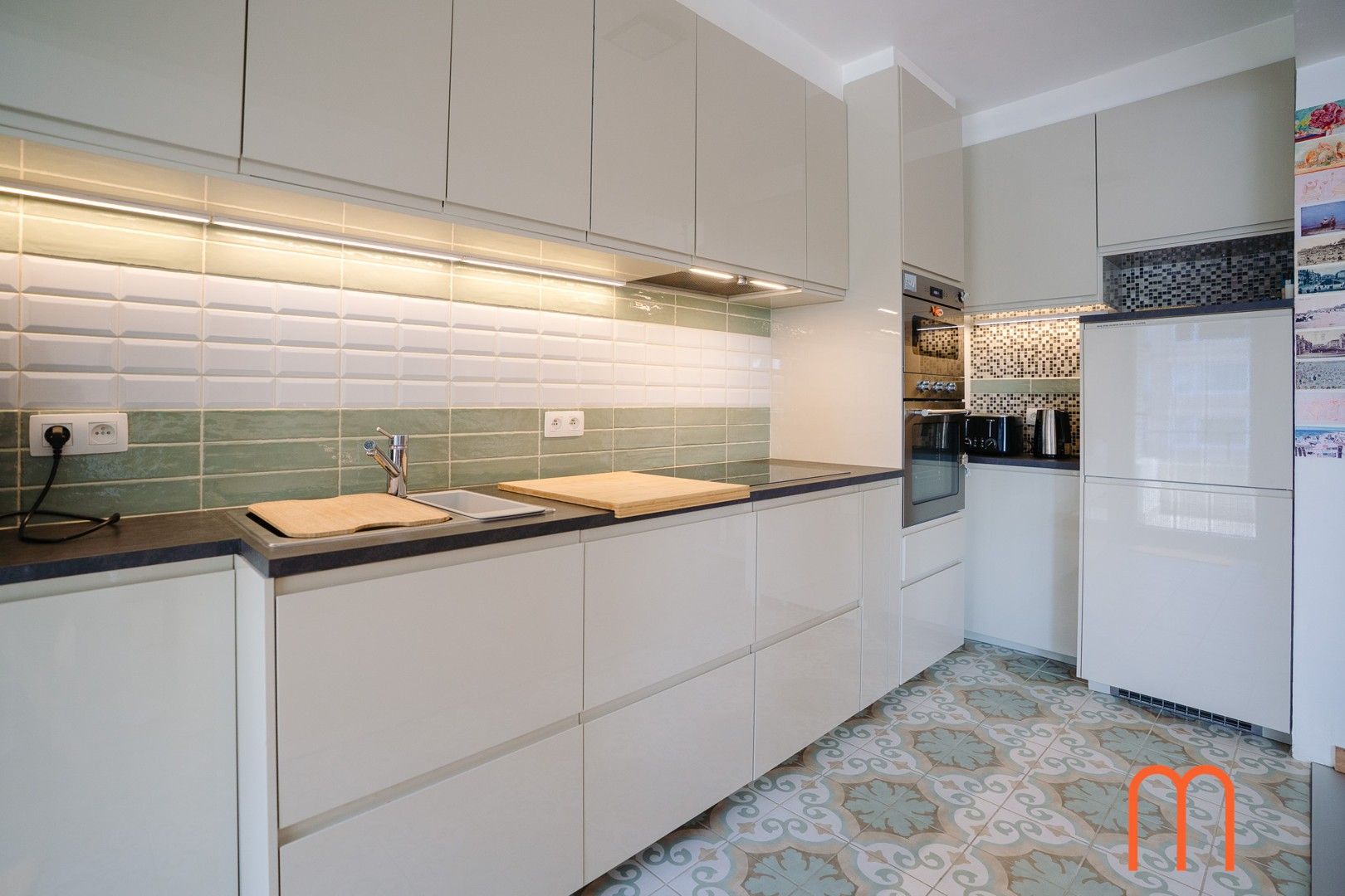 Instapklaar, vernieuwd appartement met 2 slaapkamers te koop, Residentie “Bolzano”. foto 8
