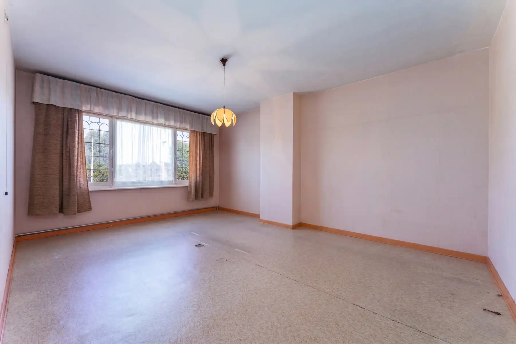 Ruime rijwoning met garage te koop nieuwpoort stad foto 9