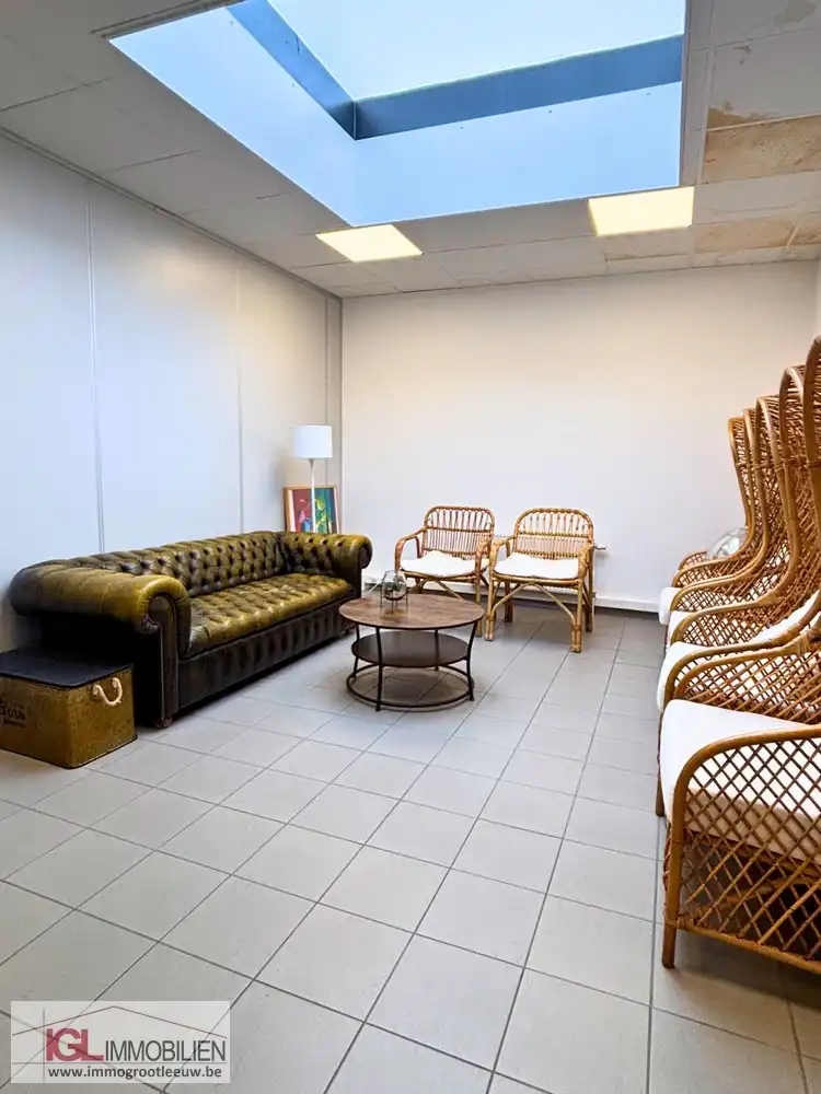 Flexibele bureauruimte met vergaderruimtes en parkeerplaatsen in Drogenbos foto 10