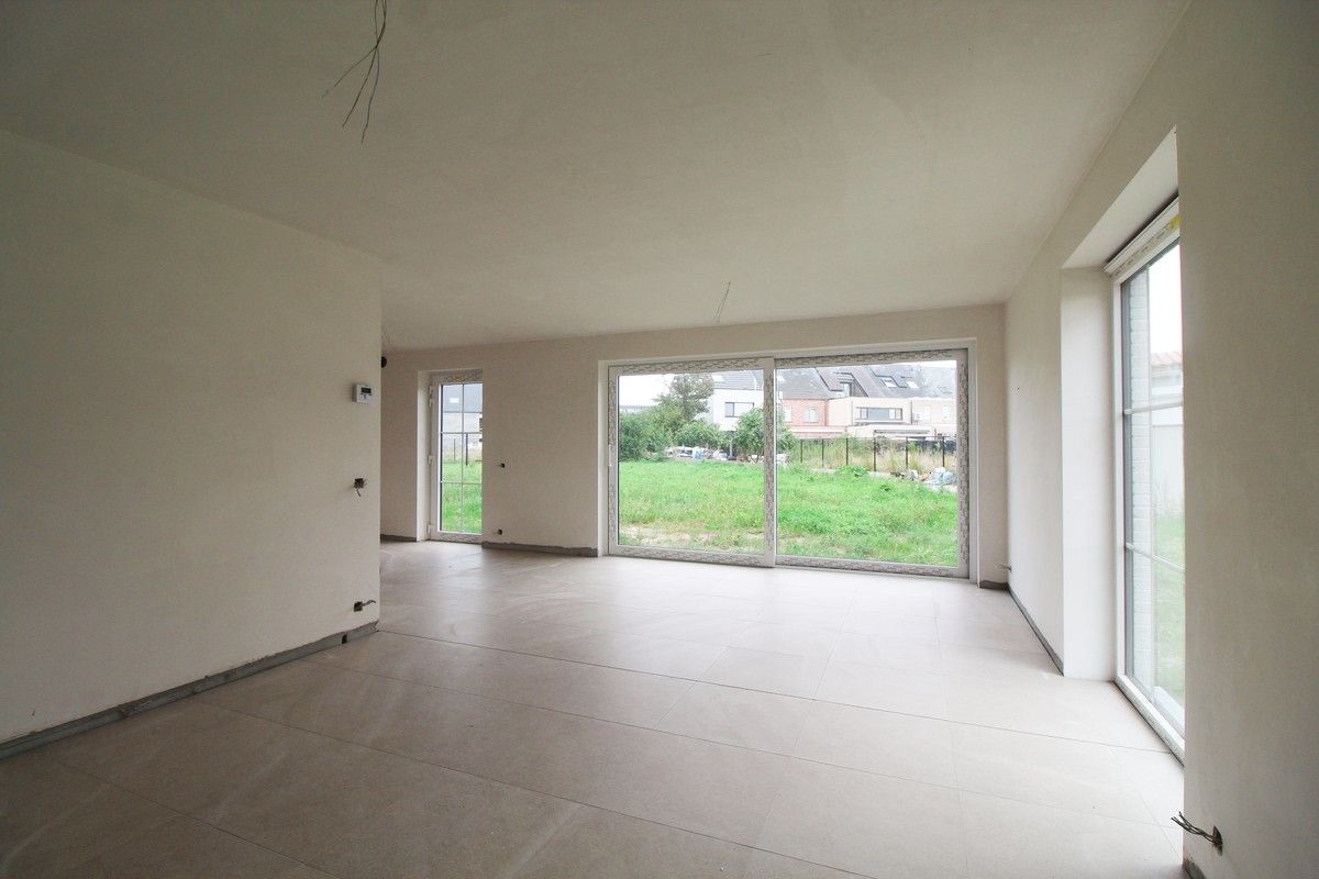 Hectaar bouwt 8 halfopen nieuwbouwwoningen te Blaasveld. foto 4