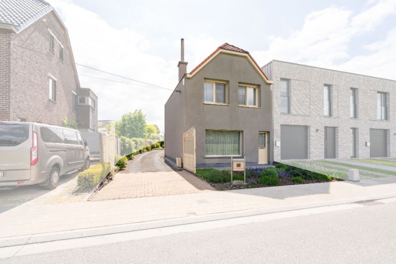 --- NIEUW --- Vlot bereikbare halfopen woning (170m²) met zonnegerichte tuin! foto 3