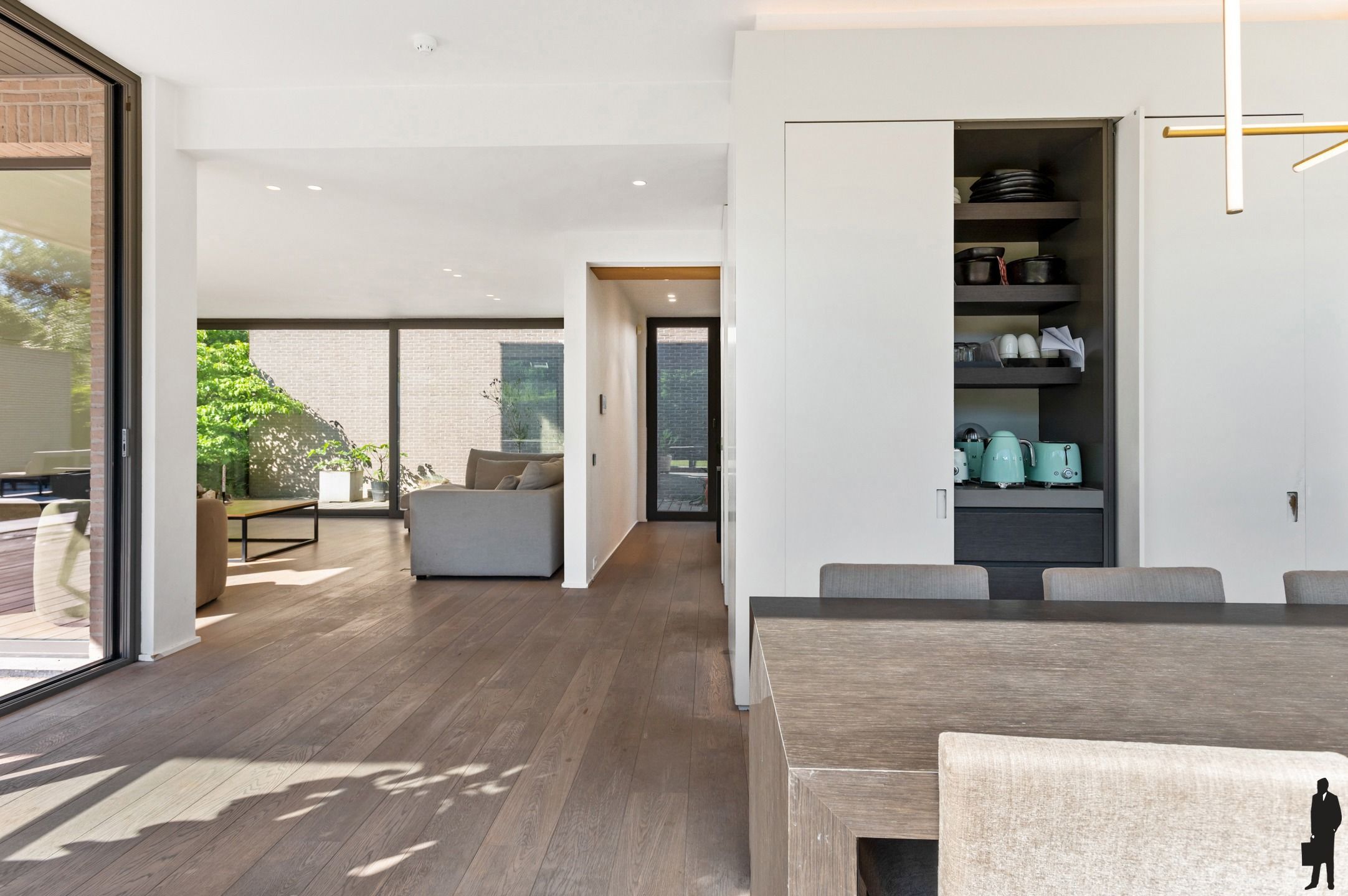 Luxueuze villa te koop in doodlopende straat foto 10