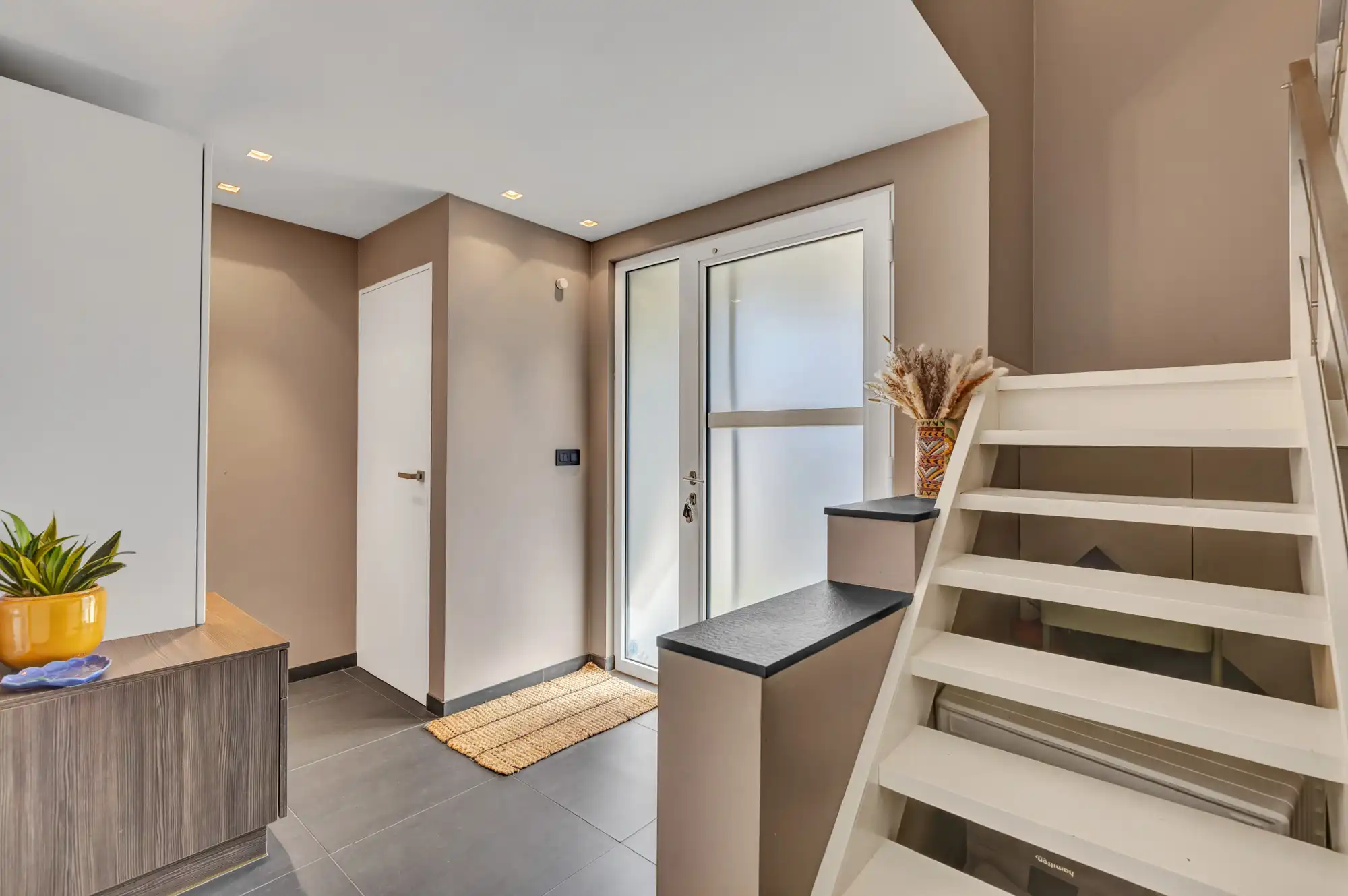 Instapklare woning op rustige toplocatie foto 2