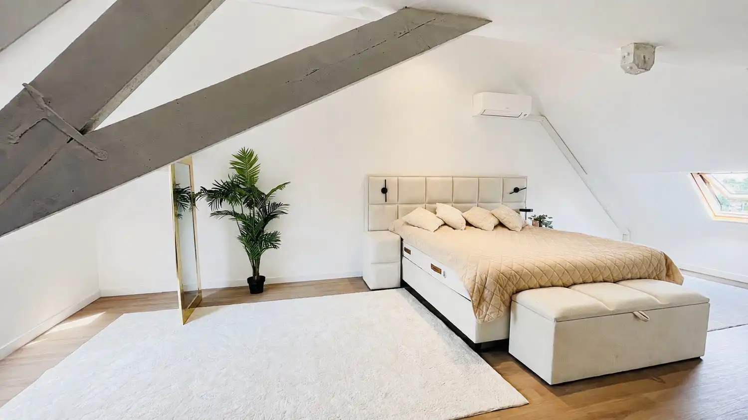 Gerenoveerde woning met 4 slaapkamers en praktijkruimte foto 19