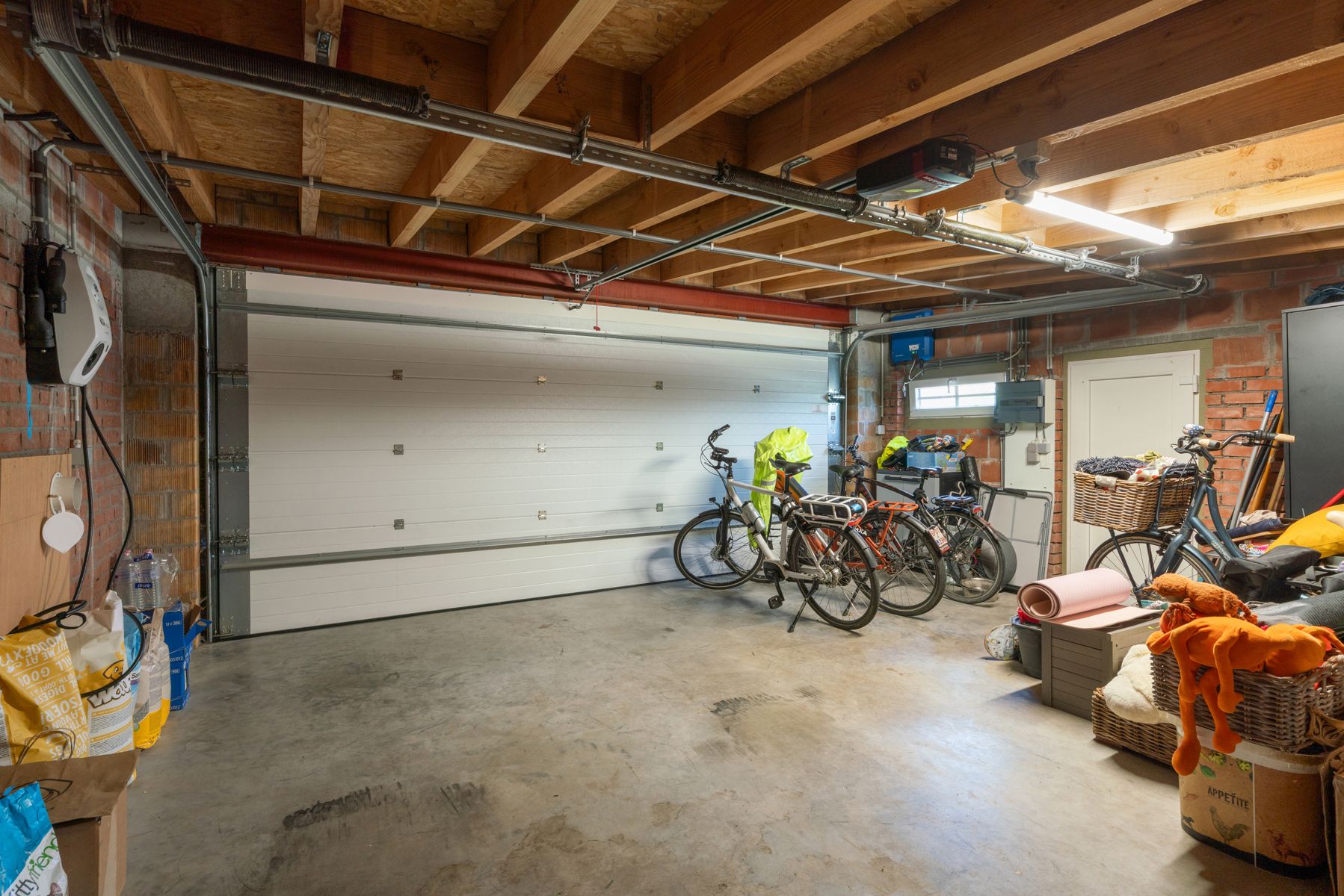 Instapklare woning met dubbele garage in het mooie Asenede foto 27