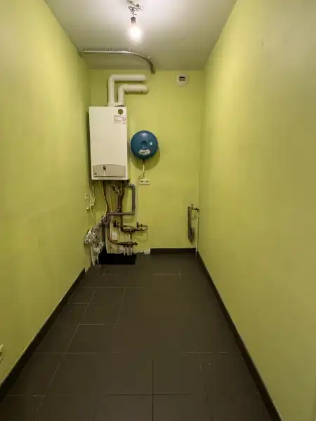 Gelijkvloers appartement met 2 slaapkamers foto 25