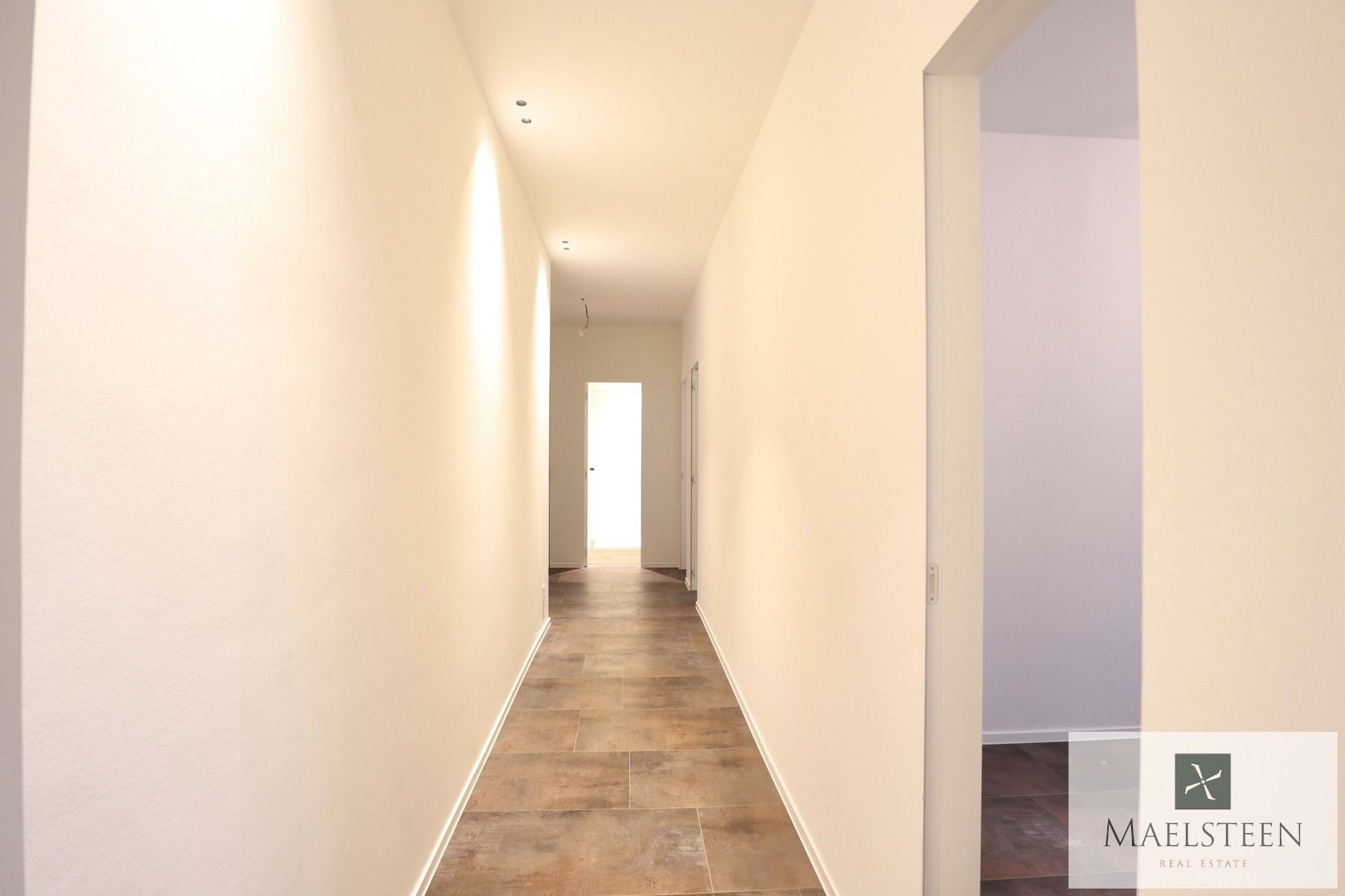 Gerenoveerd gelijkvloers appartement van 194 m² Knokke-Heist foto 7