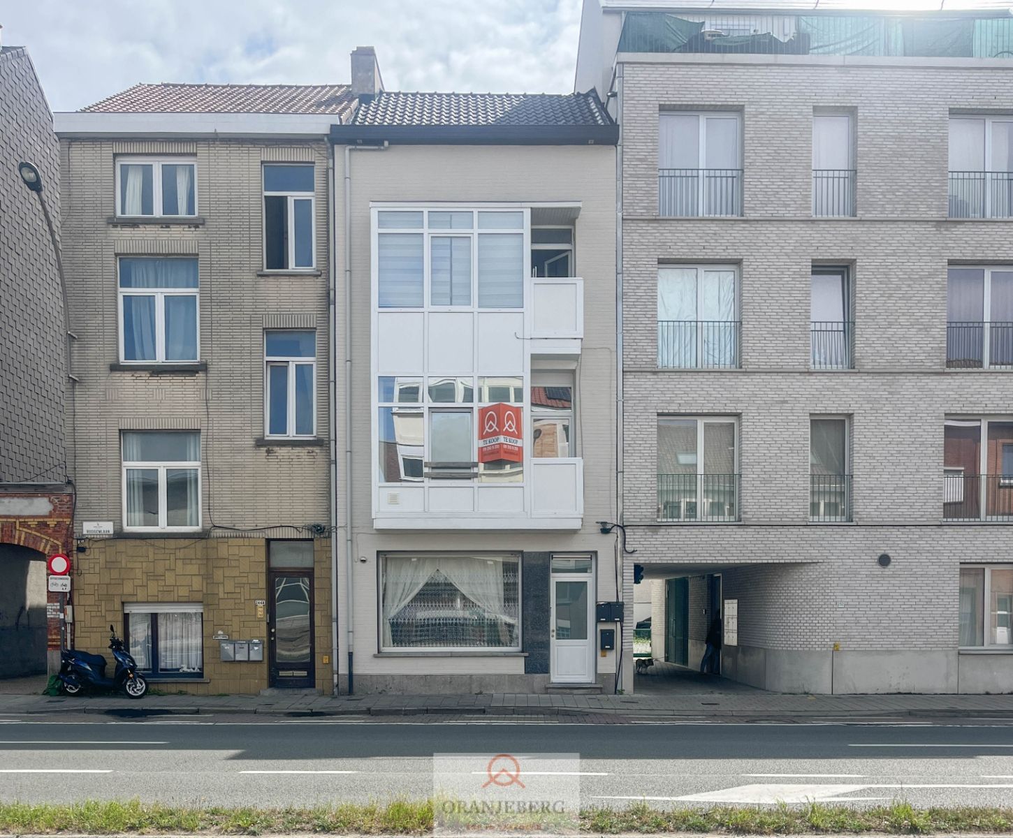 Appartement op het gelijkvloers met koertje (18 m²) te Rooigemlaan ! foto 22