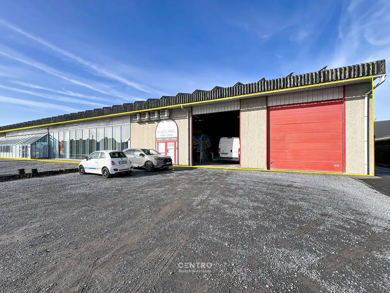Multifunctioneel bedrijfsgebouw op een perceel van 10.321 m² te Kuurne! foto 25