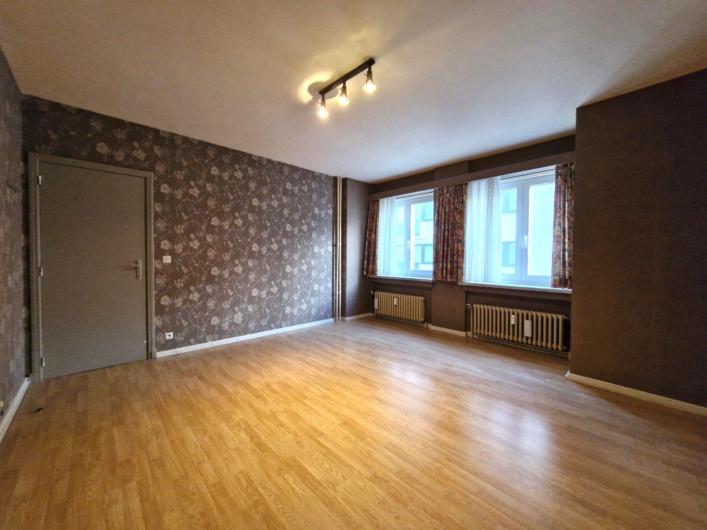 Groot hoekappartement met open zicht over de markt te Blankenberge foto 13