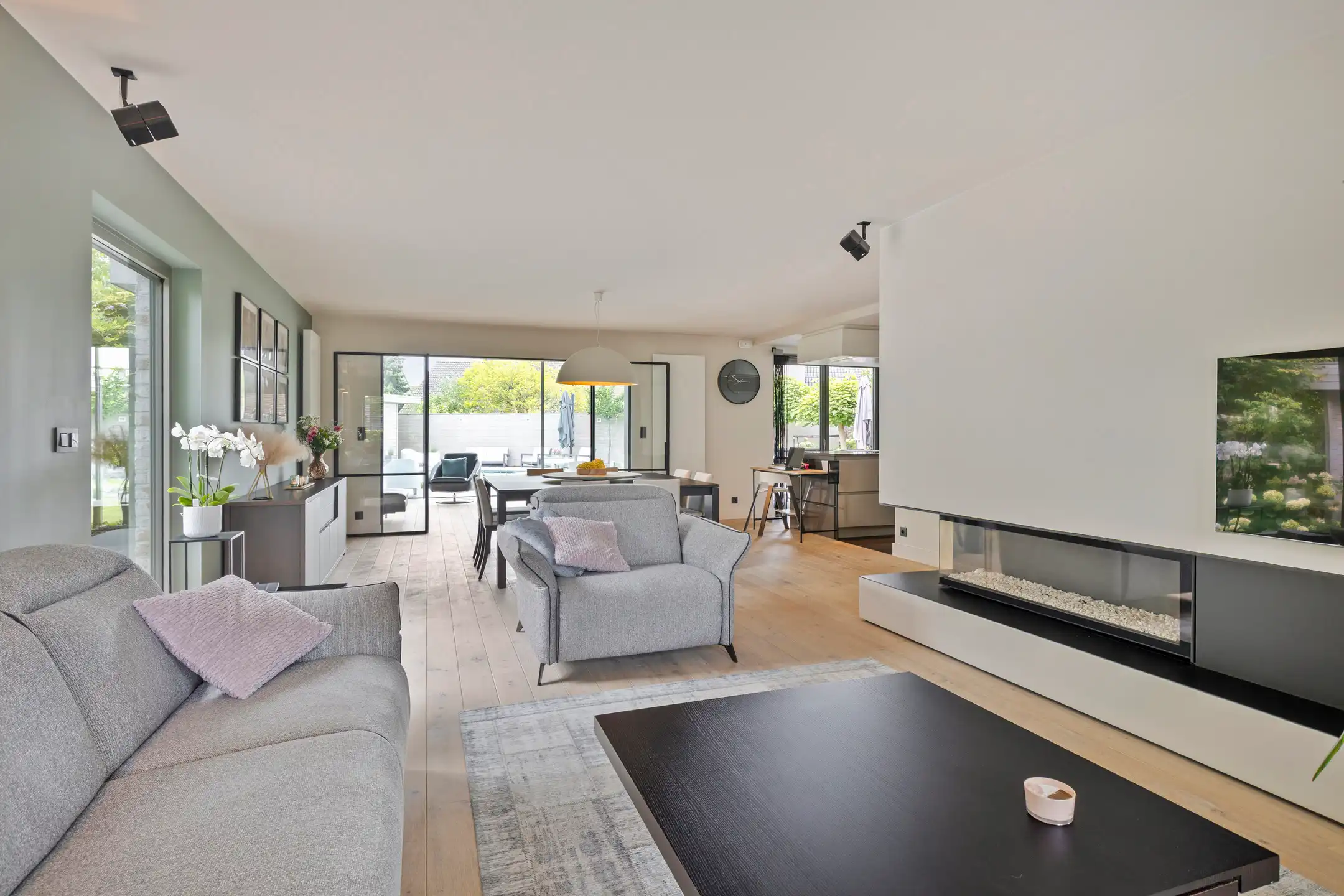 Stijlvolle villa met zwembad in Zemst foto 5